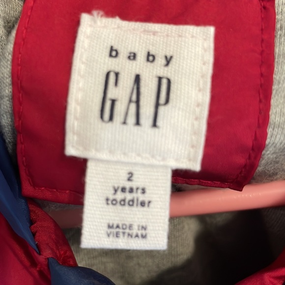 Baby Gap Colorblock 2T Raincoat - Picture 3 of 6